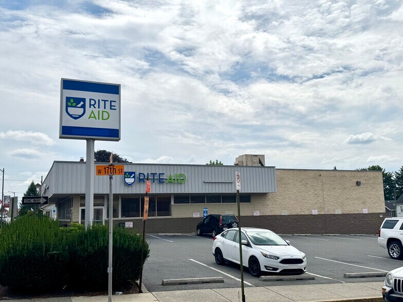 1620 Main St, Northampton, PA à louer - Photo de l’immeuble – Image 3 sur 16