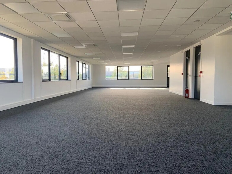 Local d’activités dans Trappes à louer - Photo intérieure – Image 3 sur 8