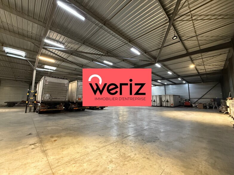 Industriel/Logistique dans Aubagne à louer - Photo de l’immeuble – Image 2 sur 7