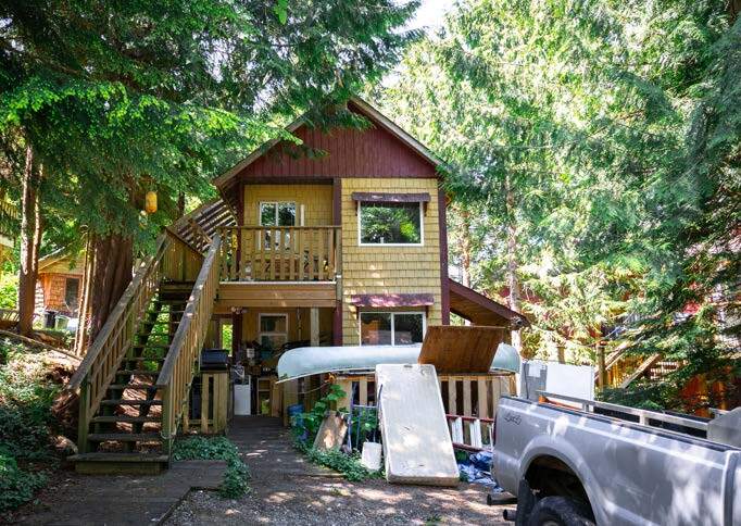 2088 Peninsula Rd, Ucluelet, BC à vendre - Photo de l’immeuble – Image 2 sur 6