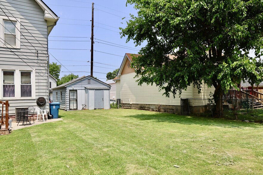1809 W Morris St, Indianapolis, IN à vendre - Photo de l’immeuble – Image 3 sur 30