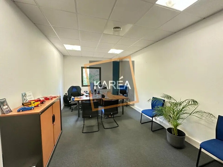 Bureau dans Serris à louer - Photo de l’immeuble – Image 3 sur 11