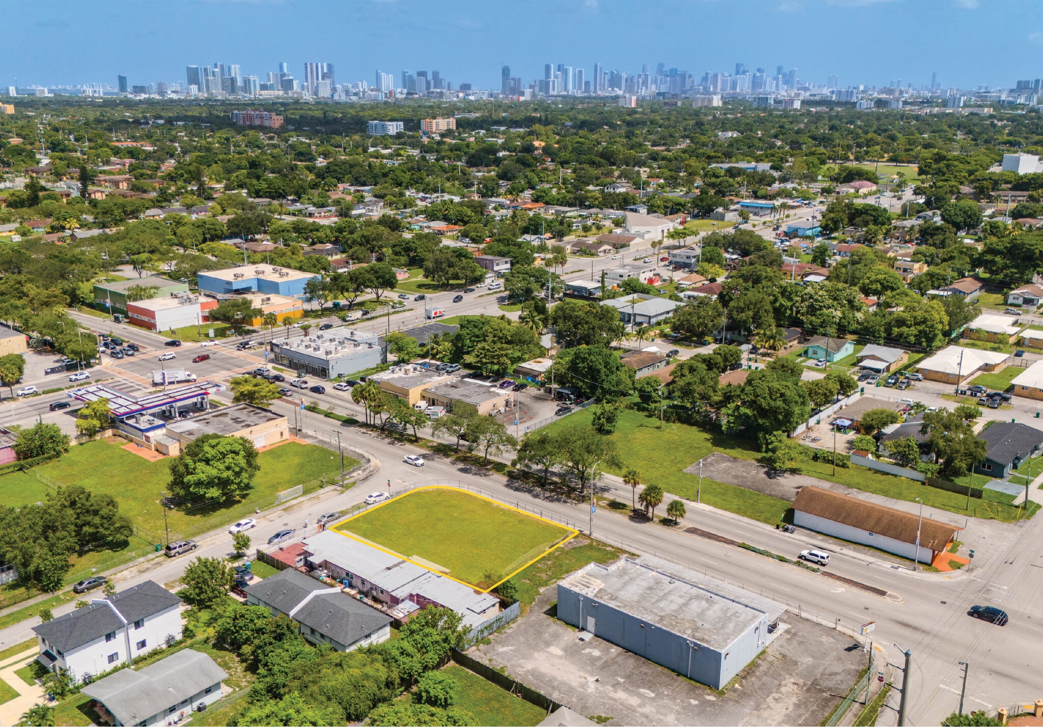 2263 NW 62nd St, Miami, FL à vendre Aérien– Image 1 sur 9
