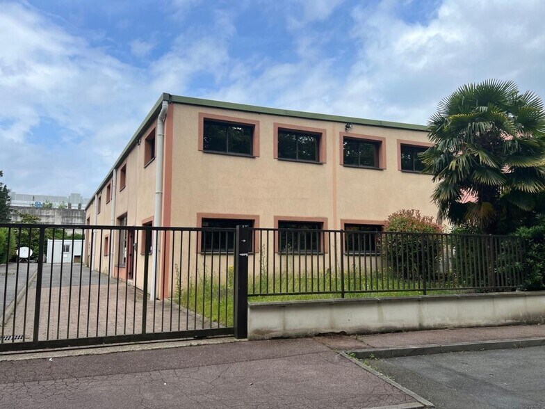 12 Rue Jean-Baptiste Huet, Jouy-en-Josas à vendre - Photo de l’immeuble – Image 2 sur 12