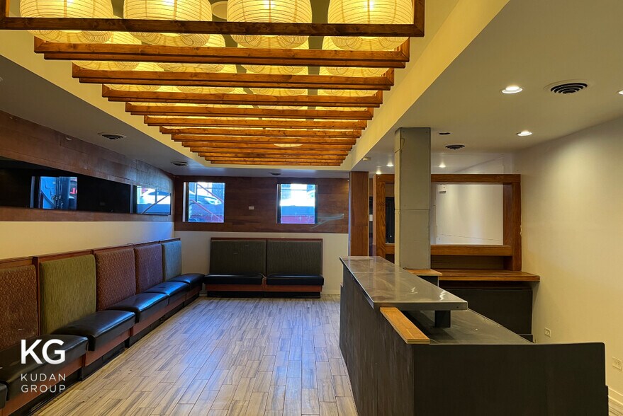 1631 N Halsted St, Chicago, IL à louer - Photo de l’immeuble – Image 3 sur 12