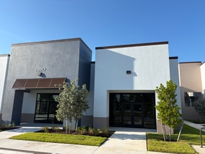 11860-11870 Cheeca Ct, Fort Myers, FL à louer Photo de l’immeuble– Image 1 sur 3