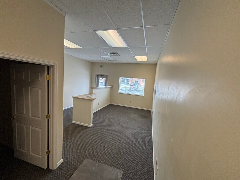 225 N Main St, North Webster, IN à louer - Photo de l’immeuble – Image 2 sur 5