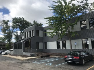 Plus de détails pour 30680 Montpelier Dr, Madison Heights, MI - Bureau à louer