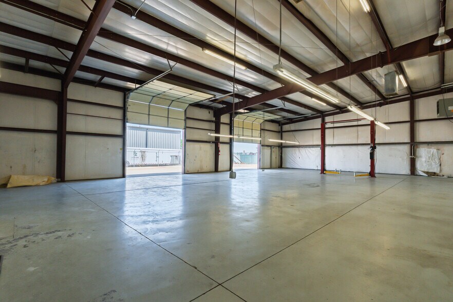 854 Baseline Pl, Brighton, CO à louer - Photo de l’immeuble – Image 1 sur 9