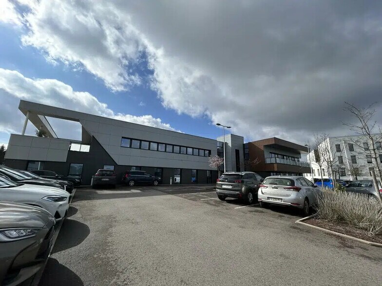 Bureau dans Ars-Laquenexy à vendre - Photo de l’immeuble – Image 3 sur 12