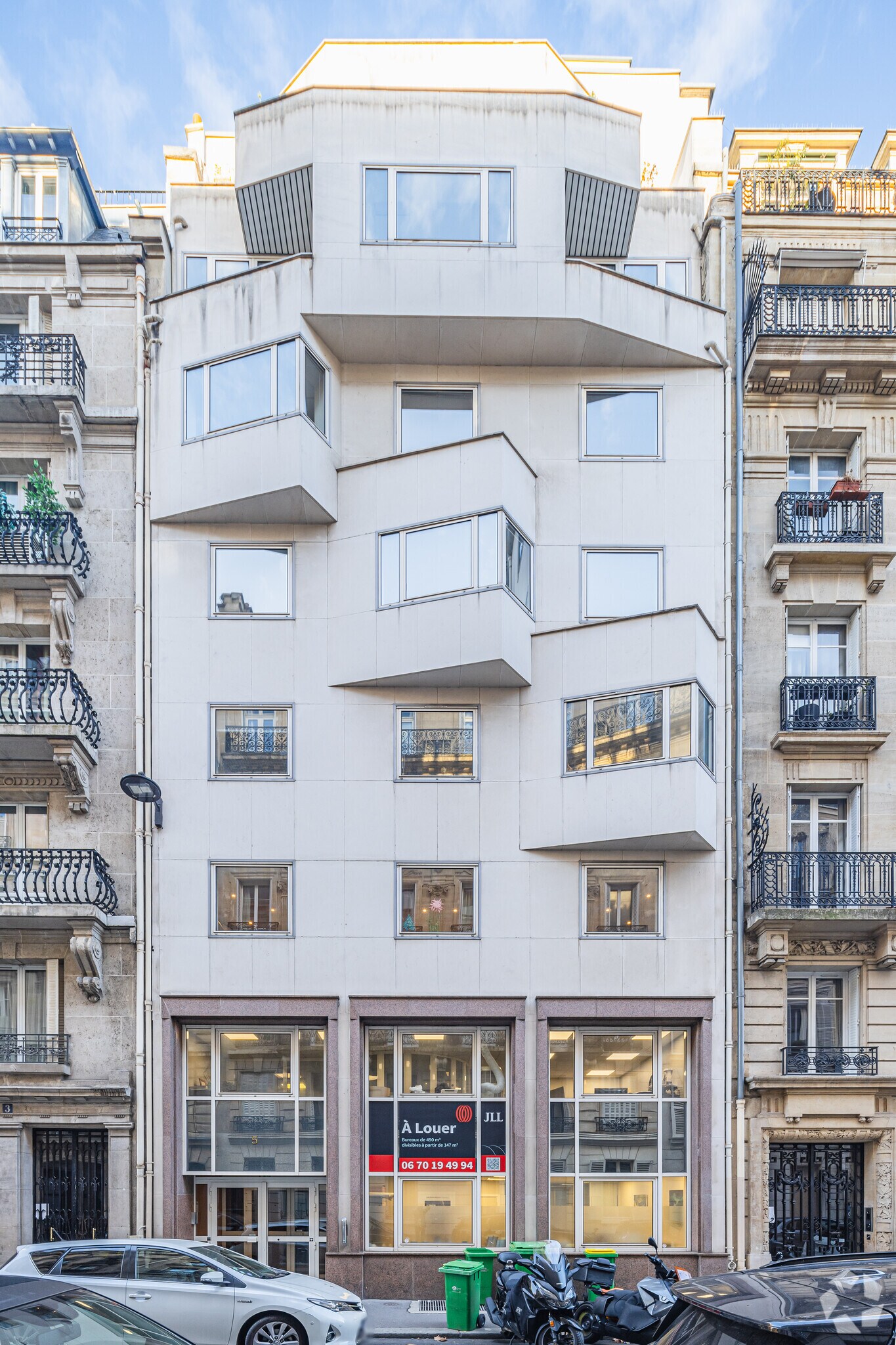5 Rue De Chazelles, Paris à vendre Photo principale– Image 1 sur 1