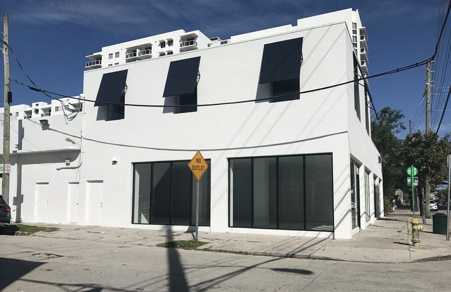 2400 NE 2nd Ave, Miami, FL à vendre - Photo de l’immeuble – Image 2 sur 14