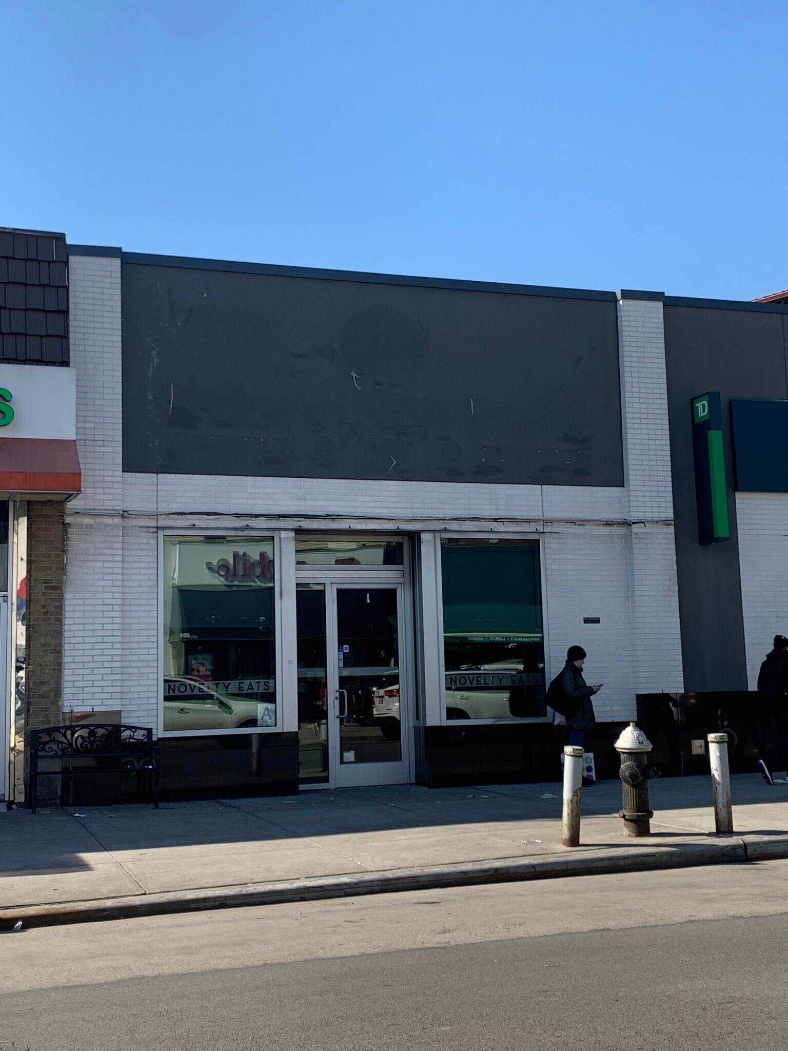 1765 Crosby Ave, Bronx, NY à louer Photo de l’immeuble– Image 1 sur 2