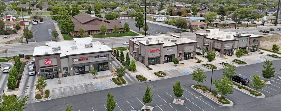 1517 W 11400 S, South Jordan, UT à louer - Photo de l’immeuble – Image 3 sur 3