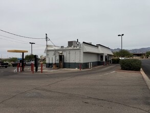 7980 E Broadway Blvd, Tucson, AZ à louer Photo intérieure– Image 2 sur 10
