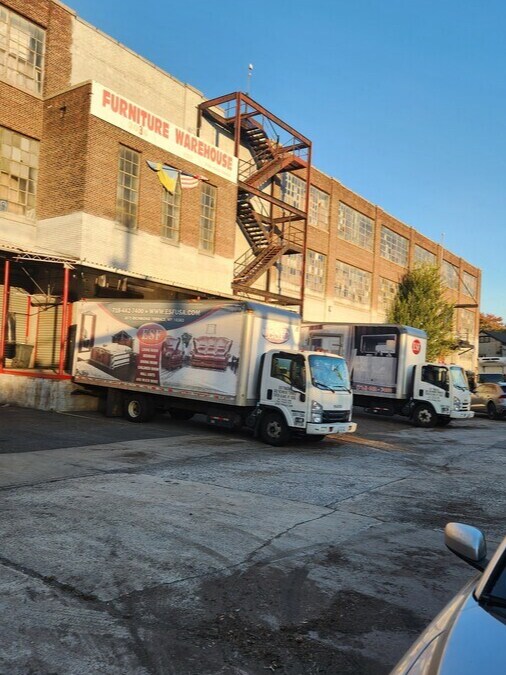 3035 Richmond Ter, Staten Island, NY à vendre Photo de l’immeuble– Image 1 sur 10