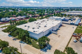 Plus de détails pour 2853 Dickerson Pky, Carrollton, TX - Local d'activités à louer