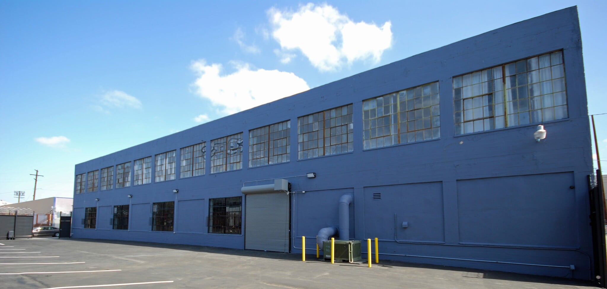 1515 Compton Ave, Los Angeles, CA à louer Photo intérieure– Image 1 sur 21