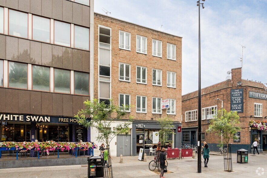 257-258 Upper St, Londres à louer - Photo de l’immeuble – Image 3 sur 4