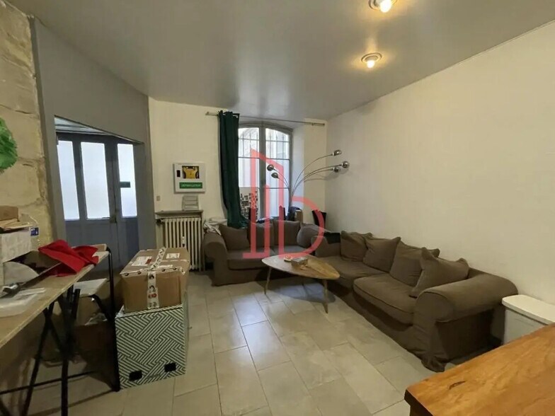 Bureau dans Bordeaux à louer - Photo de l’immeuble – Image 3 sur 3