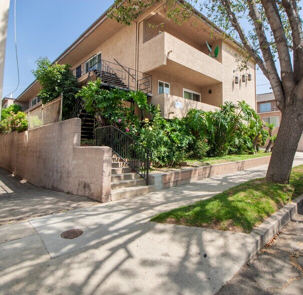 231 Justin Ave, Glendale, CA à vendre - Photo de l’immeuble – Image 3 sur 17