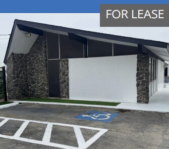 11641 Denton Dr, Dallas, TX à louer - Photo de l’immeuble – Image 2 sur 8