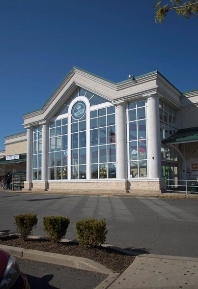 1740-1750 N Olden Avenue Ext, Ewing, NJ à louer - Photo de l’immeuble – Image 3 sur 5