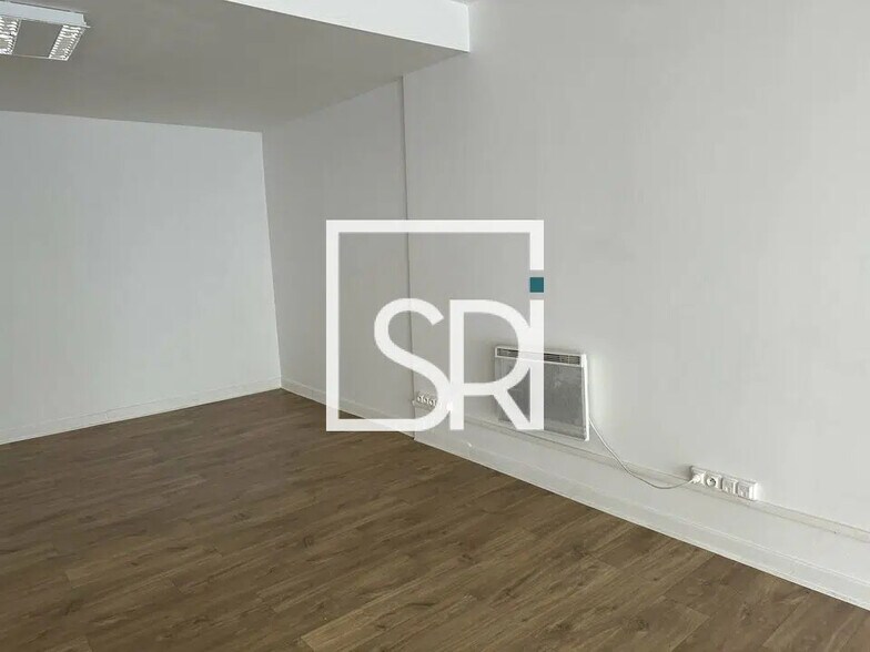 8 Avenue De Vichy, Bellerive-sur-Allier à louer - Photo de l’immeuble – Image 2 sur 10