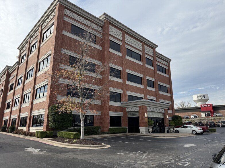 500 W Main St, Branson, MO à louer - Photo de l’immeuble – Image 3 sur 15