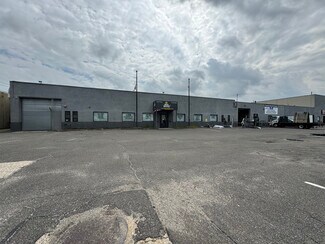 Plus de détails pour 60 Milbar Blvd, Farmingdale, NY - Industriel/Logistique à louer