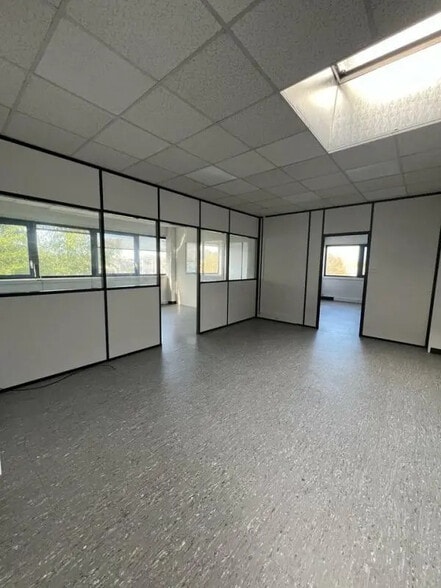 Bureau dans Labège à louer - Photo intérieure – Image 3 sur 5