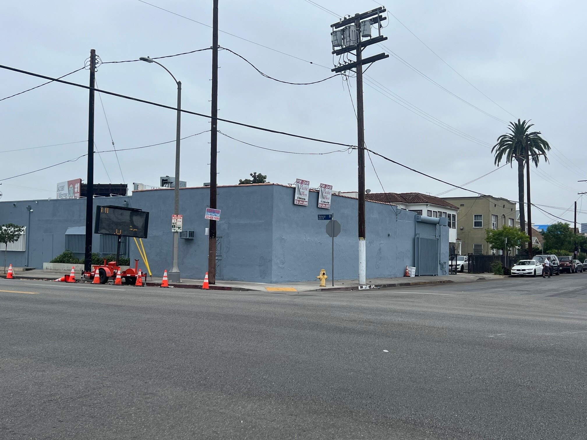 1657-1669 W Venice Blvd, Los Angeles, CA à louer Photo de l’immeuble– Image 1 sur 10