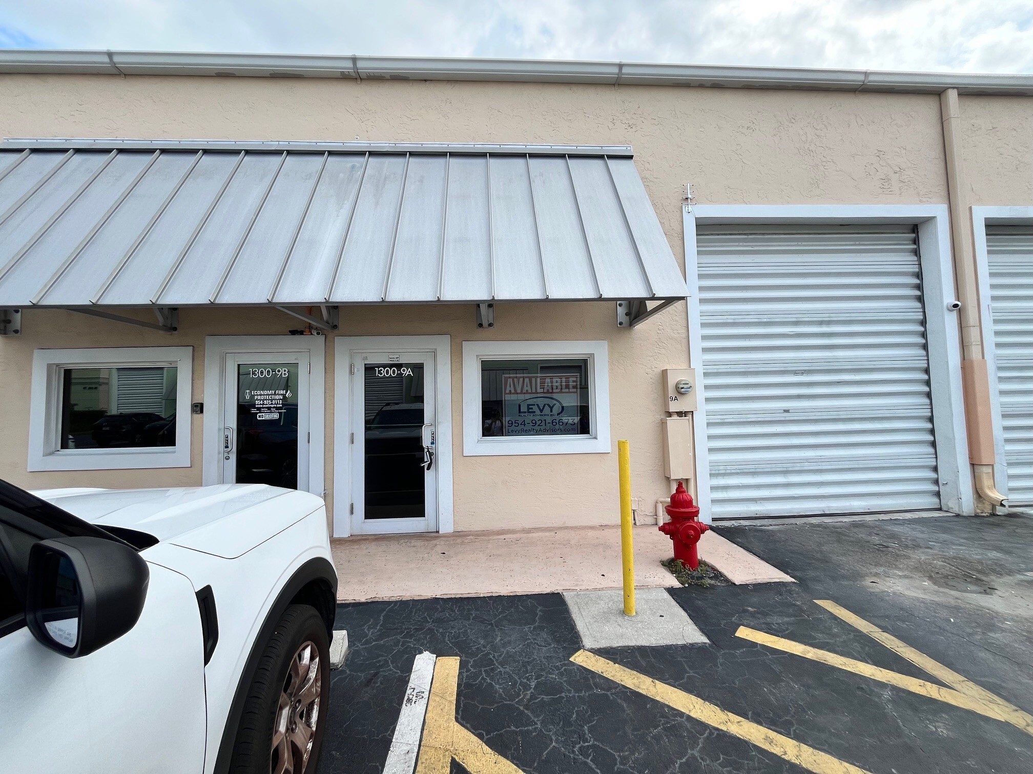 1200-1340 Stirling Rd, Dania Beach, FL à louer Photo de l’immeuble– Image 1 sur 6