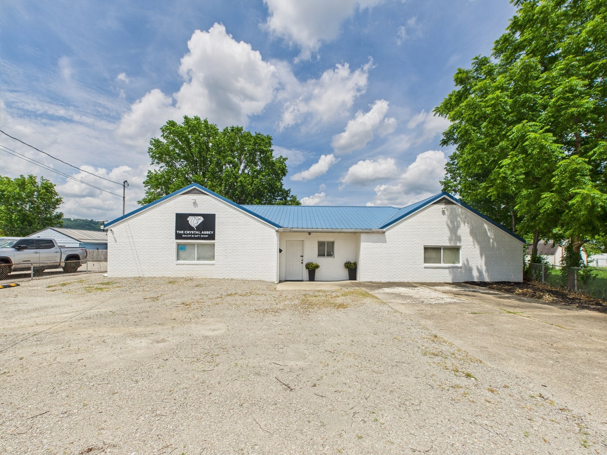 2404 Grant Ave, Saint Albans, WV à vendre Photo de l’immeuble– Image 1 sur 14