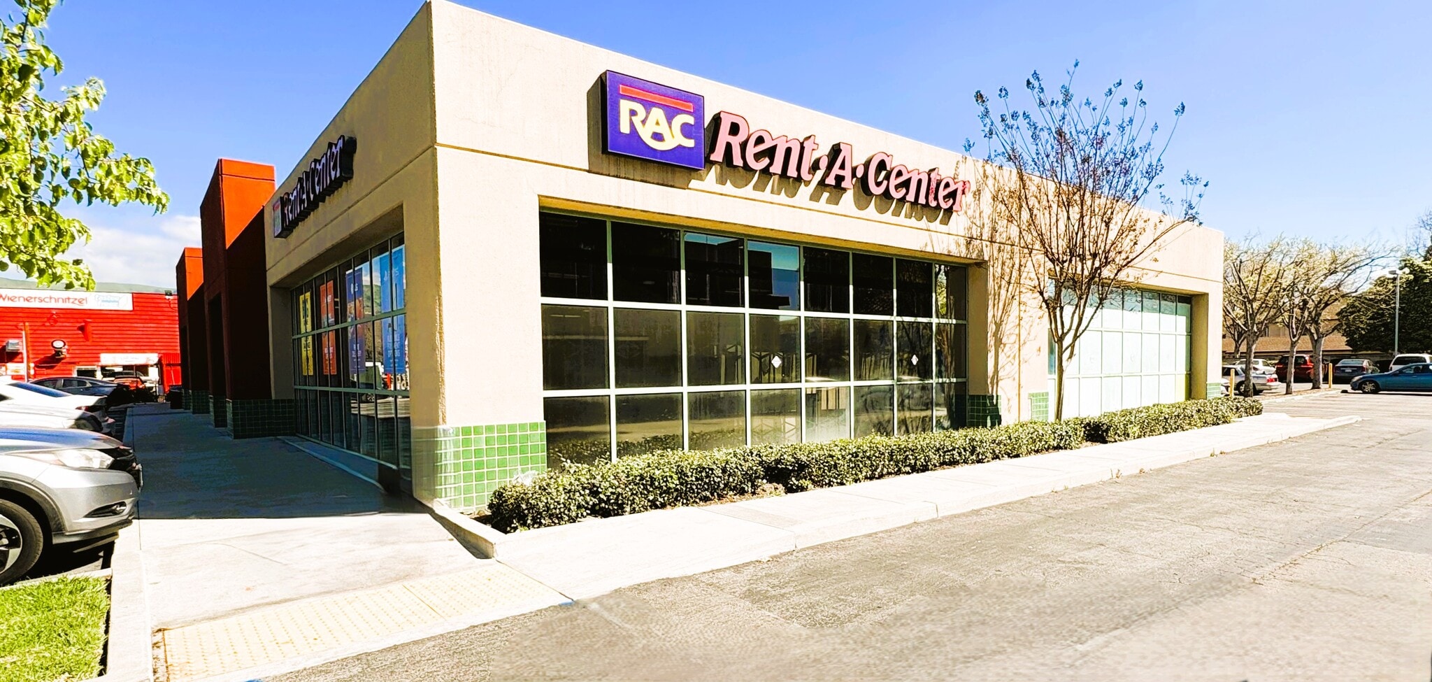 2842 Story Rd, San Jose, CA à louer Photo principale– Image 1 sur 16