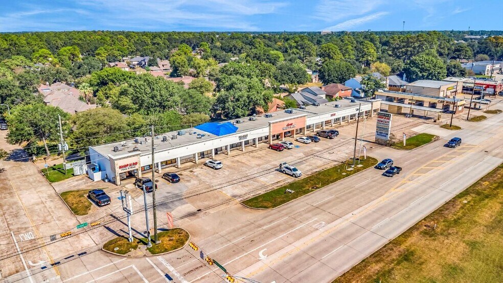 10706-10728 Grant Rd, Houston, TX à louer - Photo de l’immeuble – Image 3 sur 6