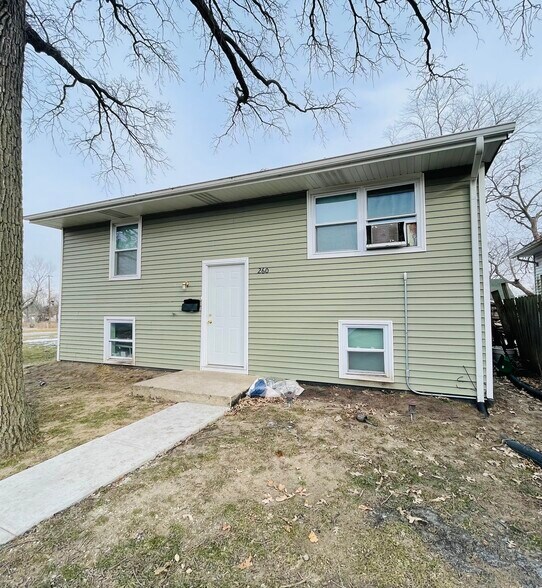 1355 S 7th Ave, Kankakee, IL à vendre - Photo de l’immeuble – Image 3 sur 15