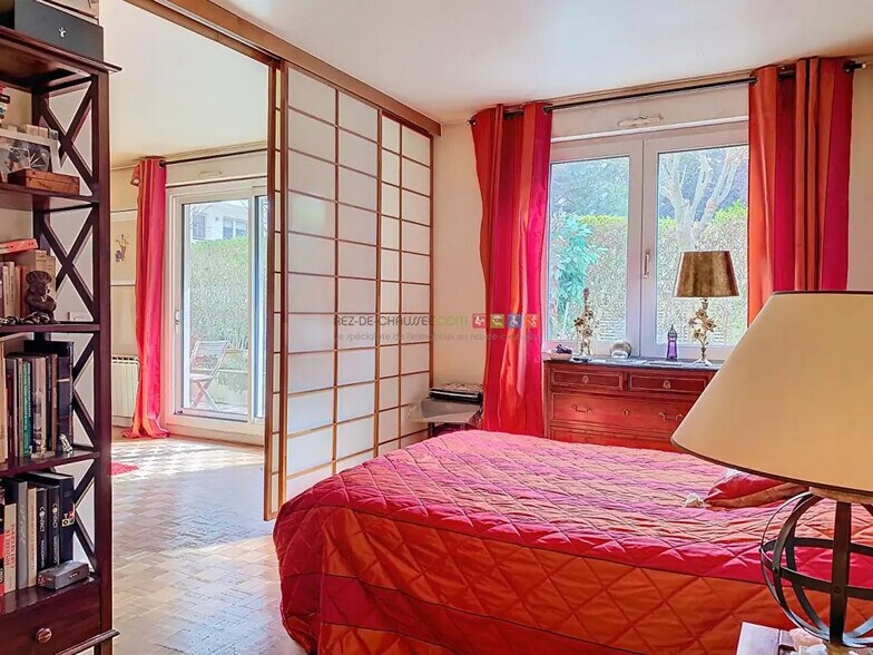 Bureau dans Boulogne-Billancourt à vendre - Photo de l’immeuble – Image 1 sur 7