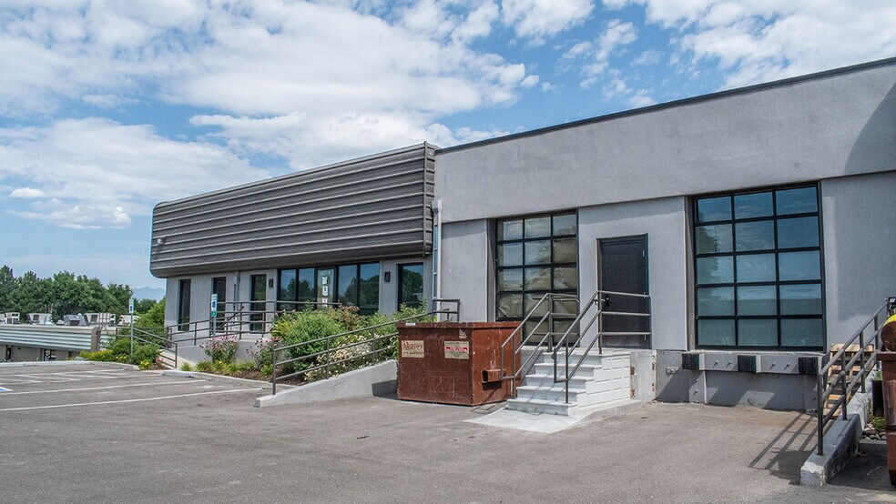 1821 Lefthand Cir, Longmont, CO à louer - Photo de l’immeuble – Image 2 sur 11
