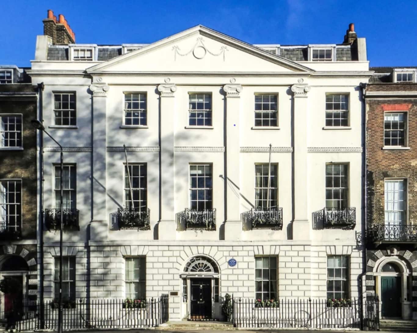 4-6 Bedford Sq, Londres à louer Photo de l’immeuble– Image 1 sur 4