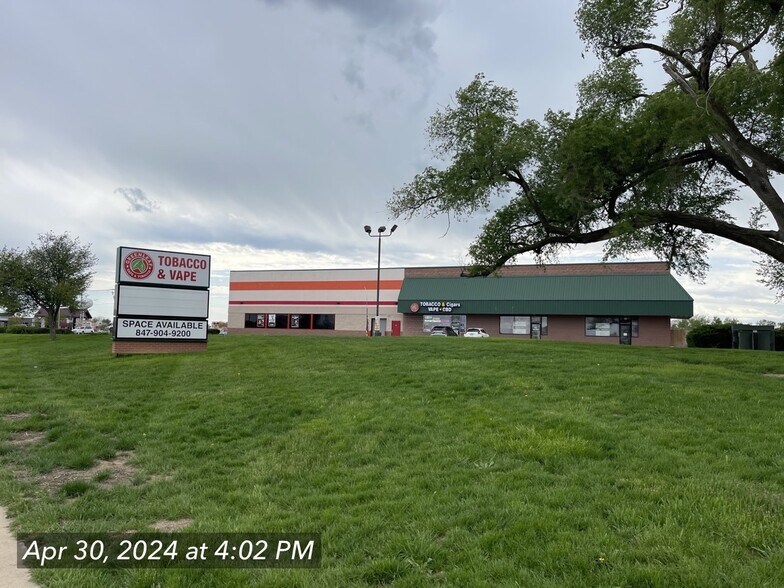 1055 Linden Dr, Marion, IA à louer - Photo de l’immeuble – Image 3 sur 8