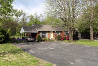 Plus de détails pour 2929 Berry Hill Dr, Nashville, TN - Bureau à louer