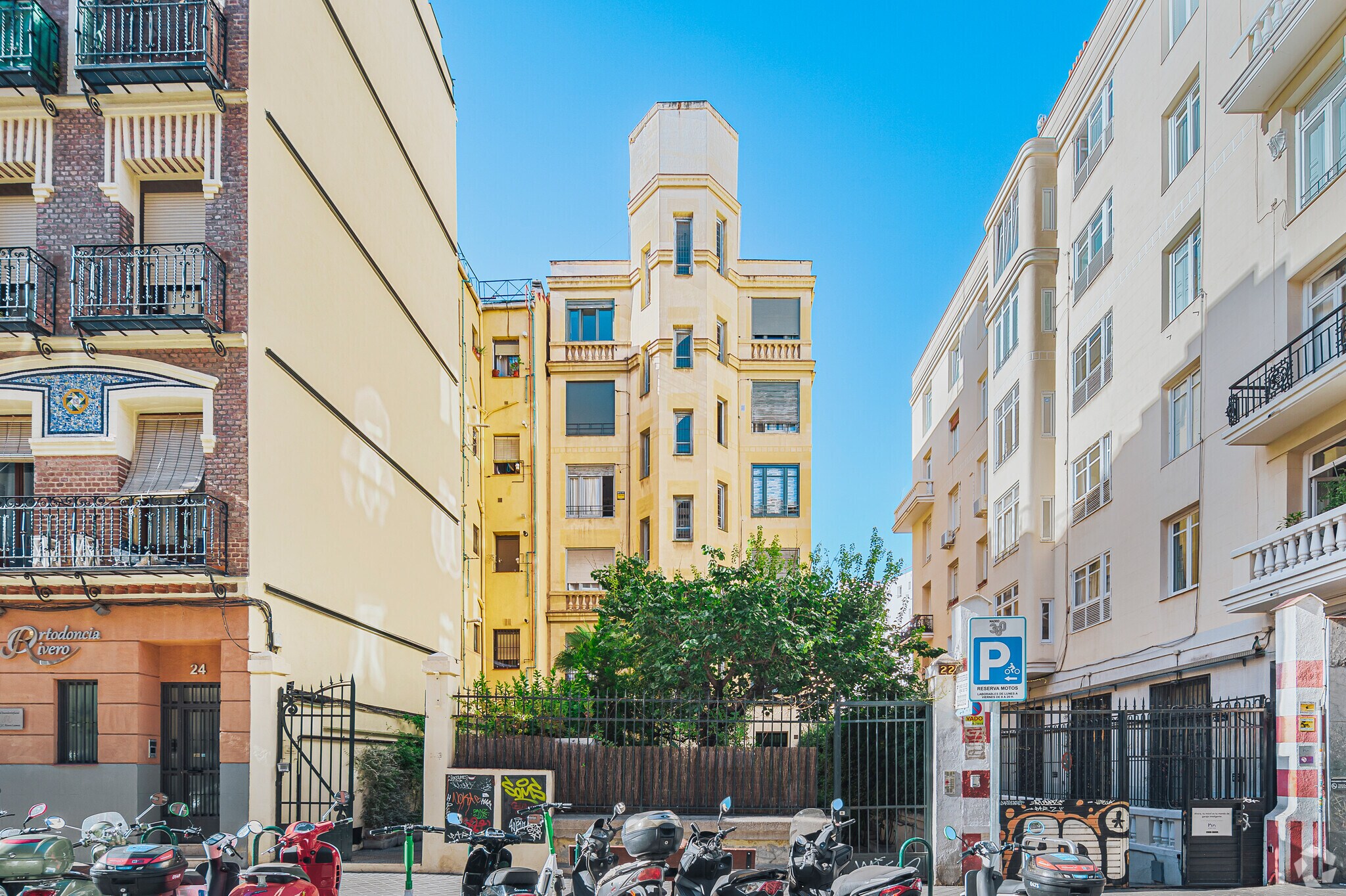 Calle de Viriato, 22, Madrid, Madrid à vendre Photo principale– Image 1 sur 4