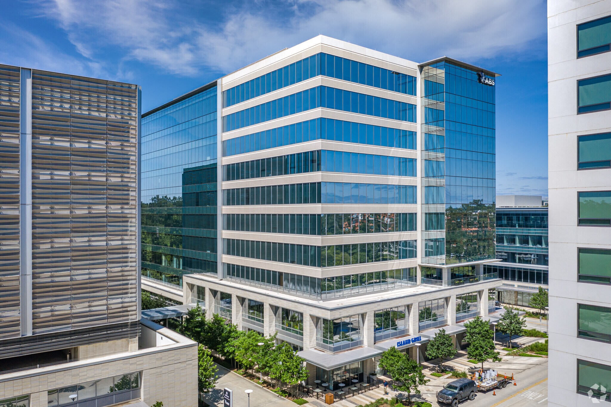1701 City Plaza Dr, Spring, TX à louer Photo principale– Image 1 sur 3