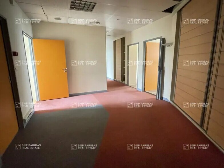 Bureau dans Rennes à louer - Photo de l’immeuble – Image 3 sur 16
