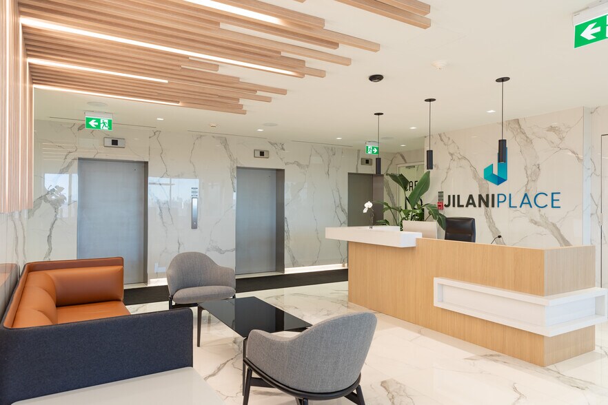 295 The West Mall, Toronto, ON à louer - Photo intérieure – Image 2 sur 15