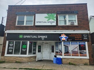 Plus de détails pour 1499 Main St E, Hamilton, ON - Local commercial à vendre