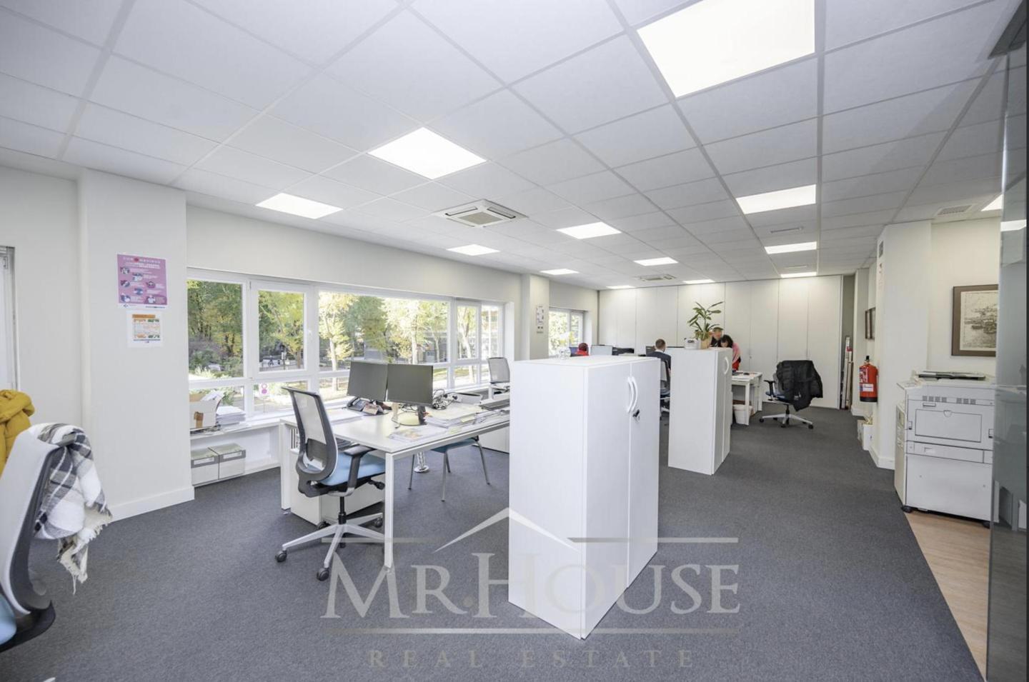 Calle Pintor Juan Gris, 4, Madrid, Madrid à louer Photo principale– Image 1 sur 13