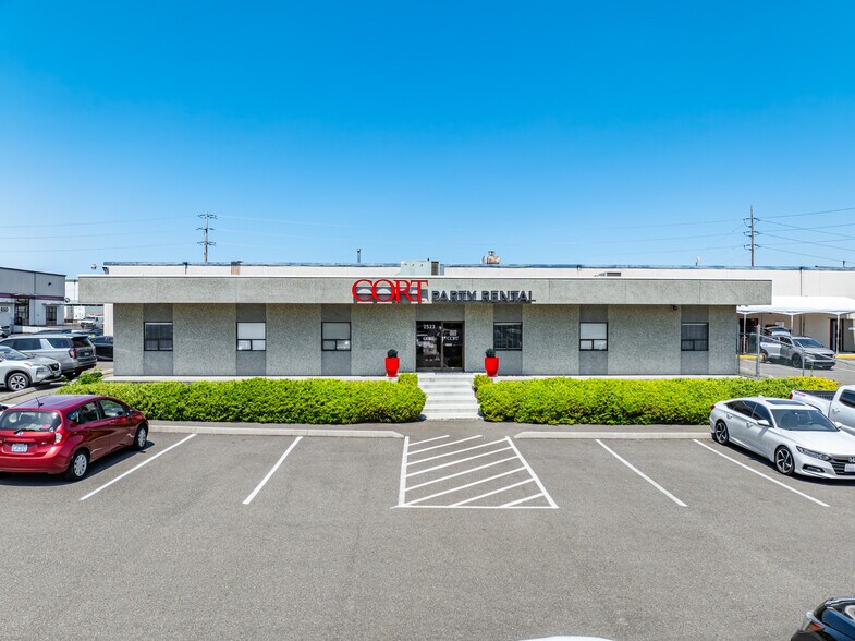 2523 Pacific Hwy E, Tacoma, WA à vendre - Photo de l’immeuble – Image 2 sur 6
