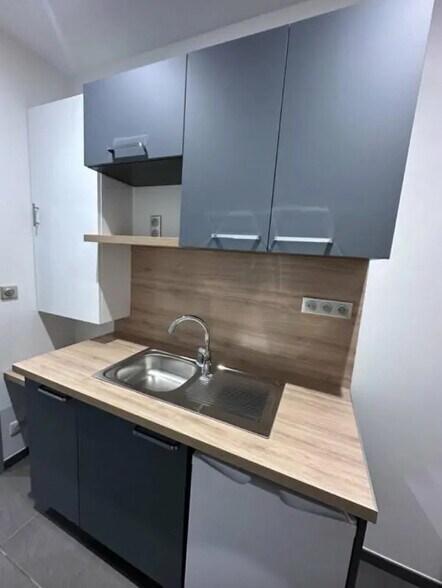 Bureau dans Le Havre à louer - Photo de l’immeuble – Image 3 sur 3